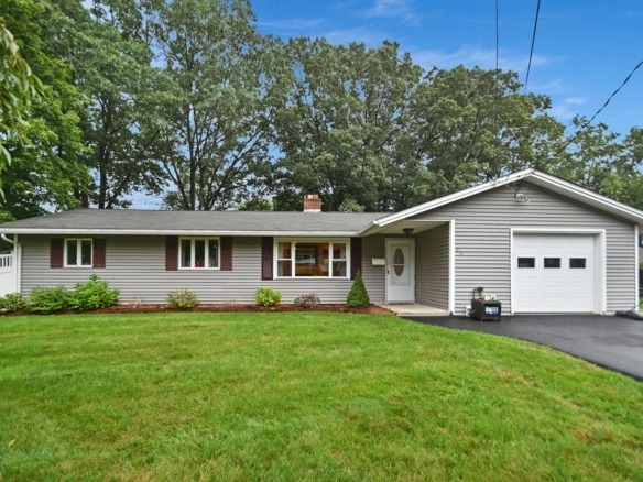 045 20 Paxton Rd Framingham