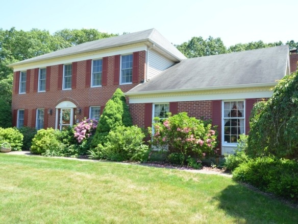 055 7 Farm Pond Lane Franklin