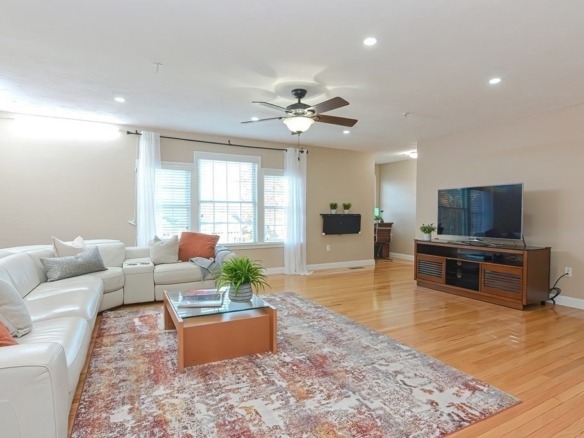130 107 Terry Ln Unit 107 Plainville