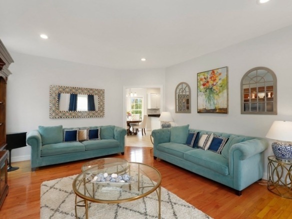146 203 Fruit Street Hopkinton